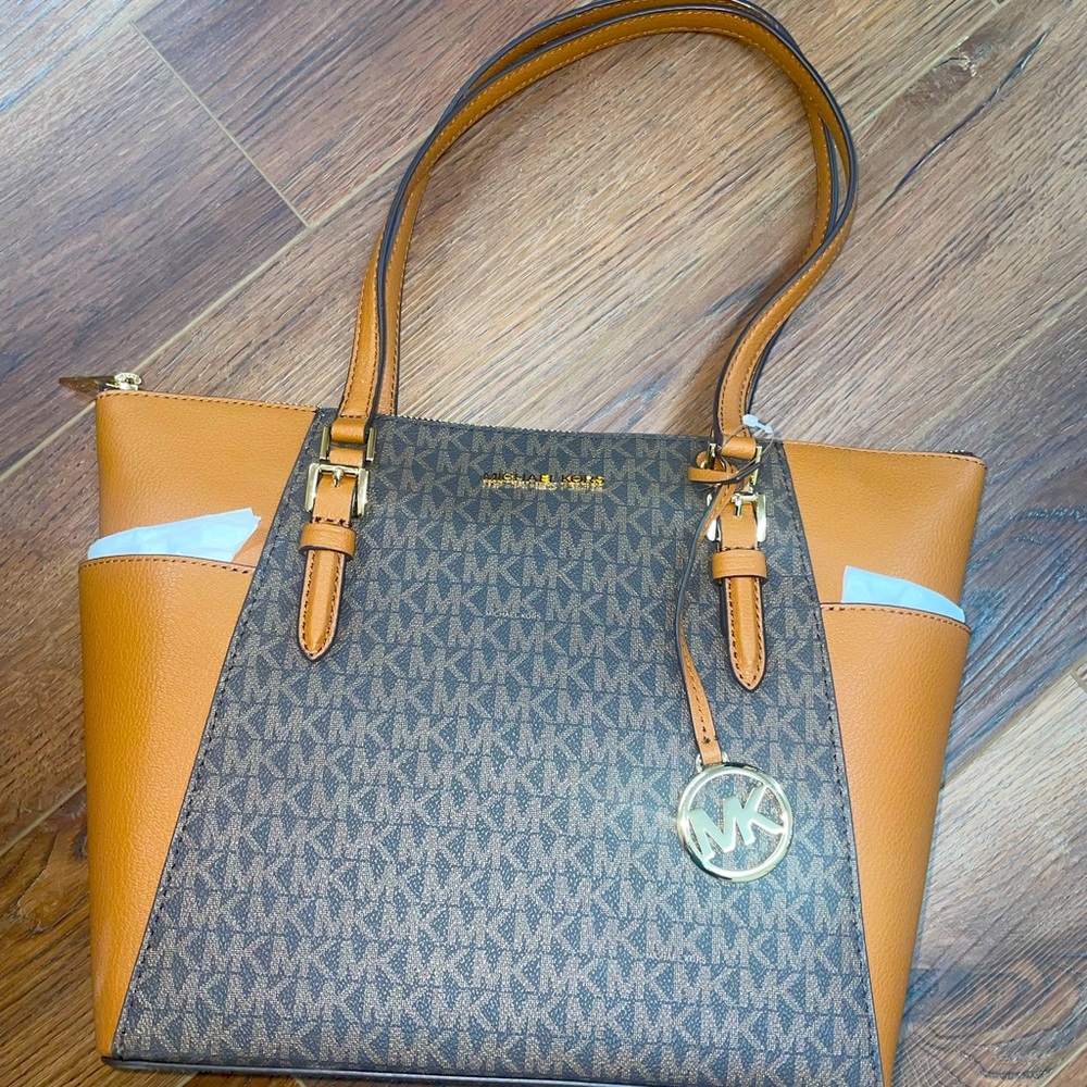 NWT MK Charlotte Two-toned Brown Shoulder Bag